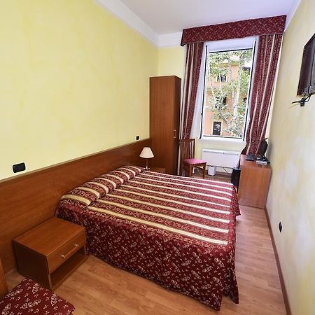 Al Centro Storico Di Roma Bed and Breakfast Buitenkant foto