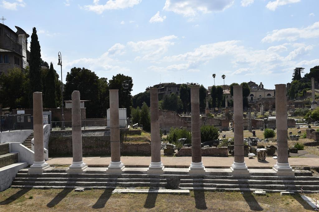 Al Centro Storico Di Roma Bed and Breakfast Buitenkant foto