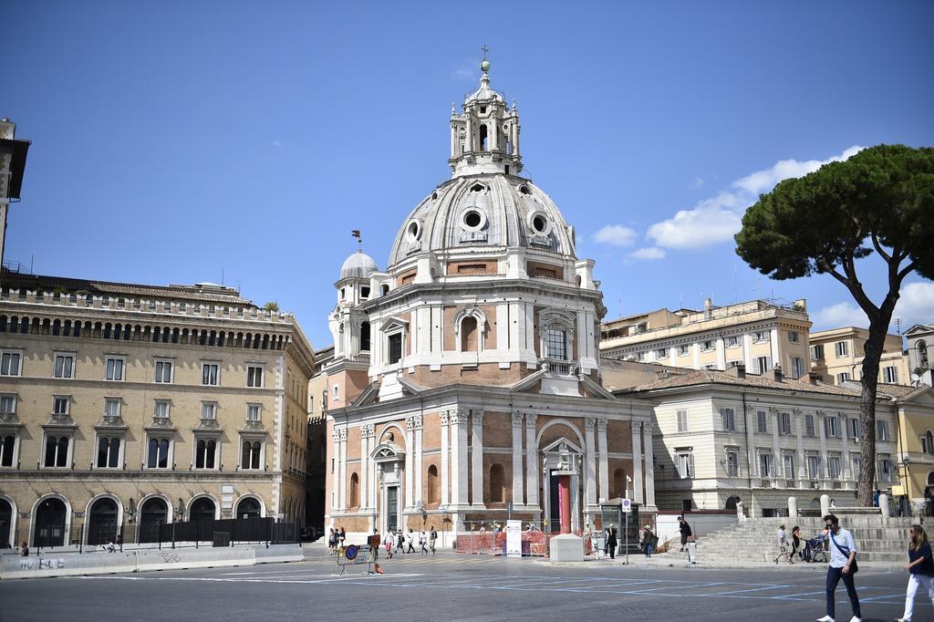 Al Centro Storico Di Roma Bed and Breakfast Buitenkant foto