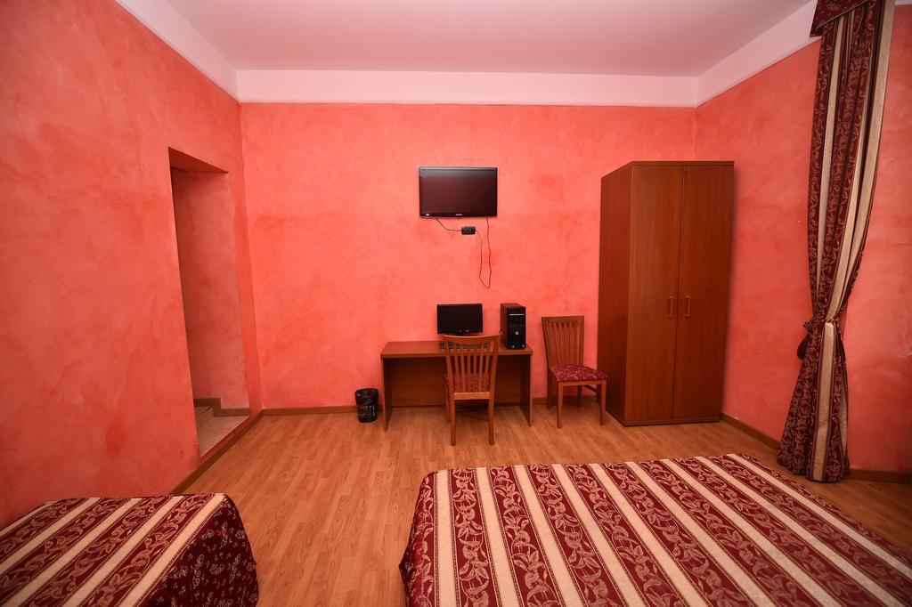 Al Centro Storico Di Roma Bed and Breakfast Buitenkant foto